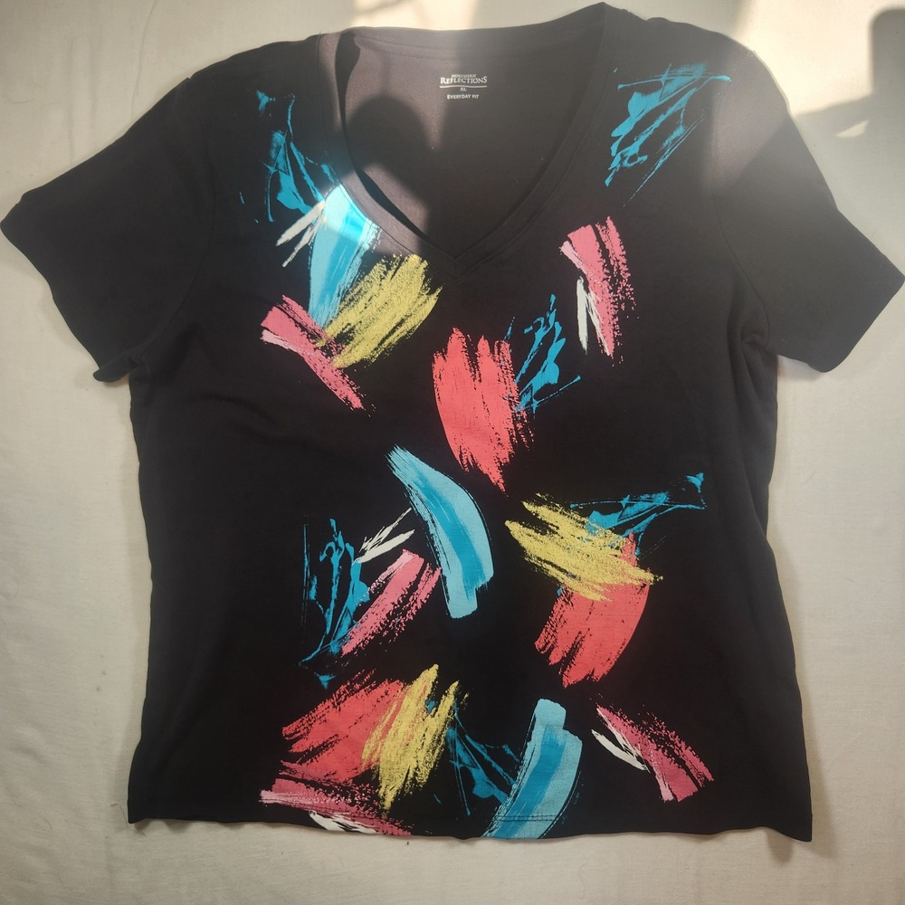 Northern Reflections Womens XL Black Abstract Paint Stroke V-Neck Cotton T-Shirt